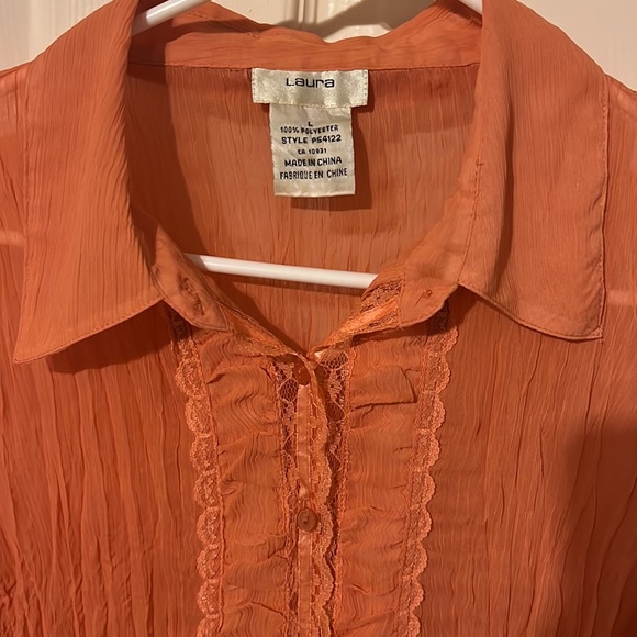 Button-Up Blouse - Picture 2 of 4